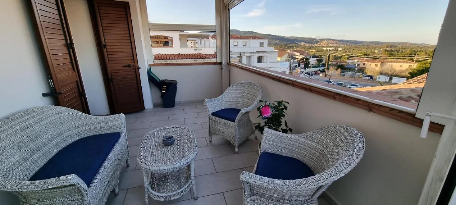 Casa Julia - Meraviglioso Attico Al Centro Di Budoni, Vista Mare - 0*, Budoni
