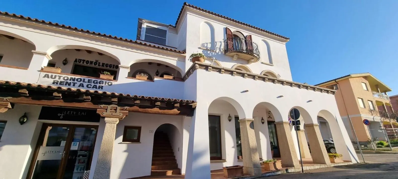 Daire Casa Julia - Meraviglioso Attico Al Centro Di Budoni, Vista Mare -